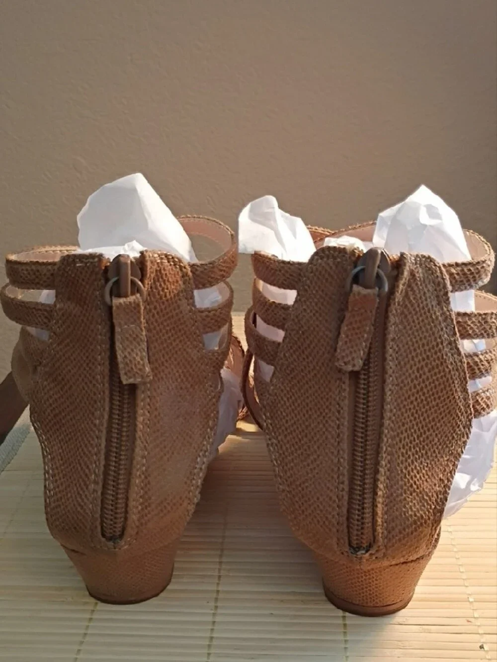 comfortview Tan Strappy Wedge Sandals 8.5W (WIDE)